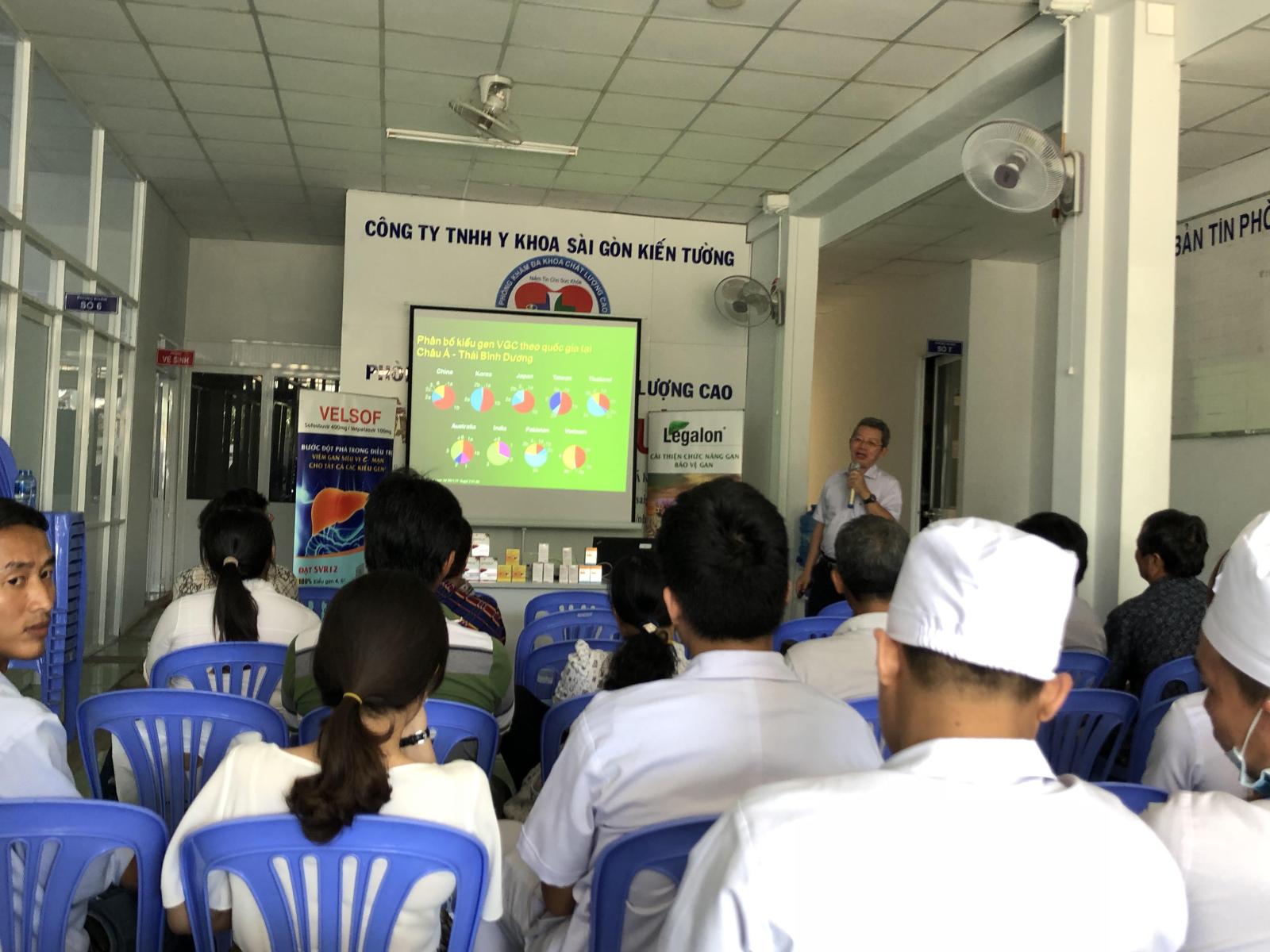 Tài trợ Khoa học và bs Giảng bài cùng bs phòng khám tại Long An