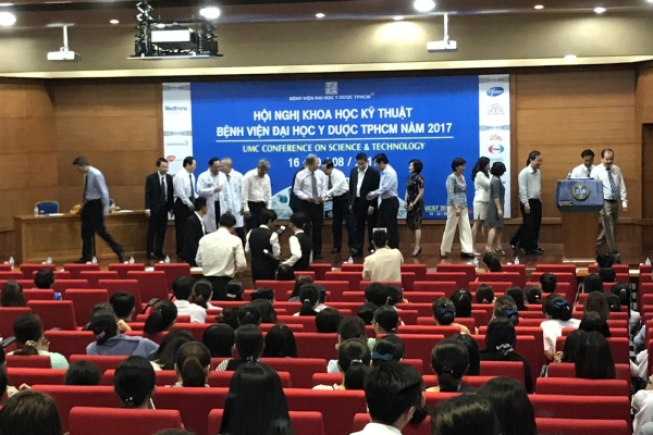 Đồng tài trợ Hội Nghị Khoa Học BV ĐHYD TpHCM
